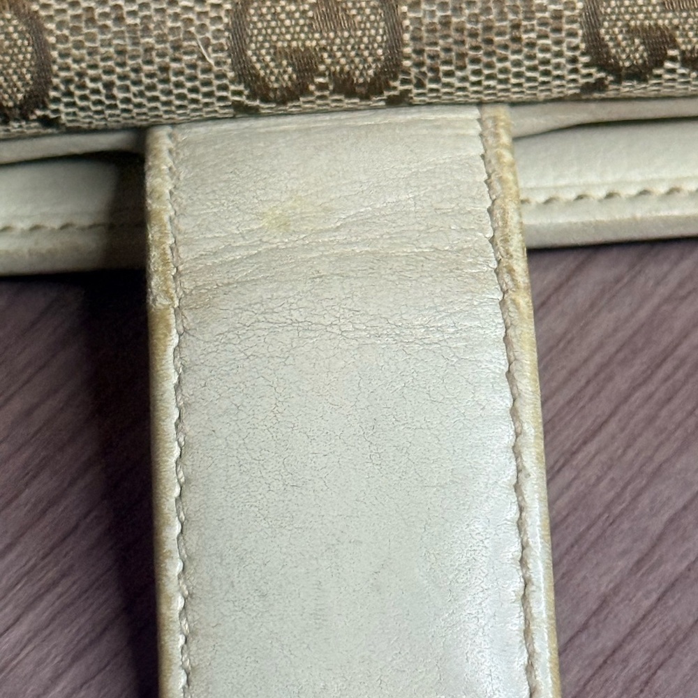 Gucci Beige GG Canvas Continental Wallet with Gold Double G - Picture 9 of 12